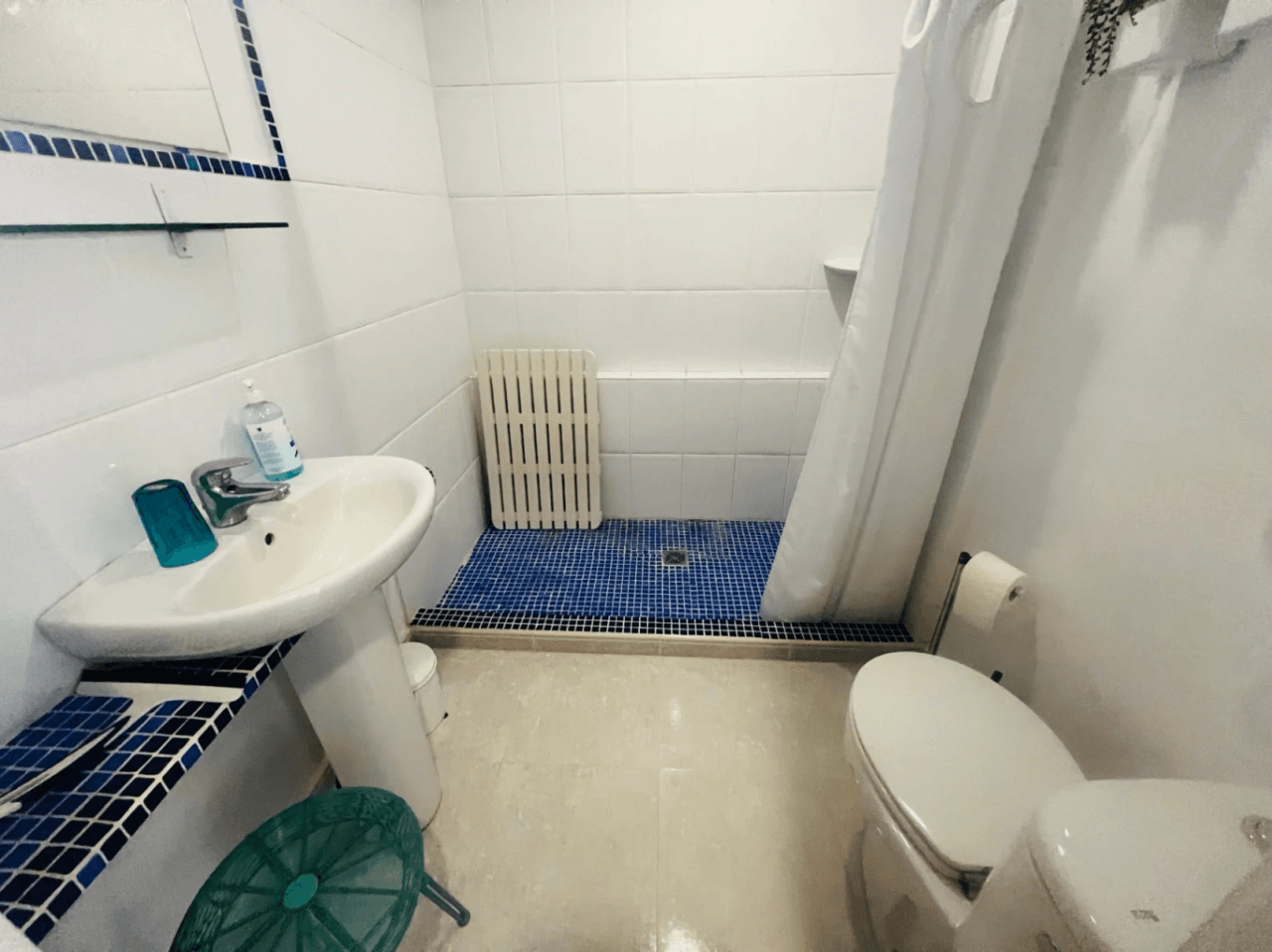 Prachtige villa met 3 slaapkamers, omgeven door de natuur en met uitzicht op bergen, te koop in Tormos, Orba Valley, Costa Blanca.