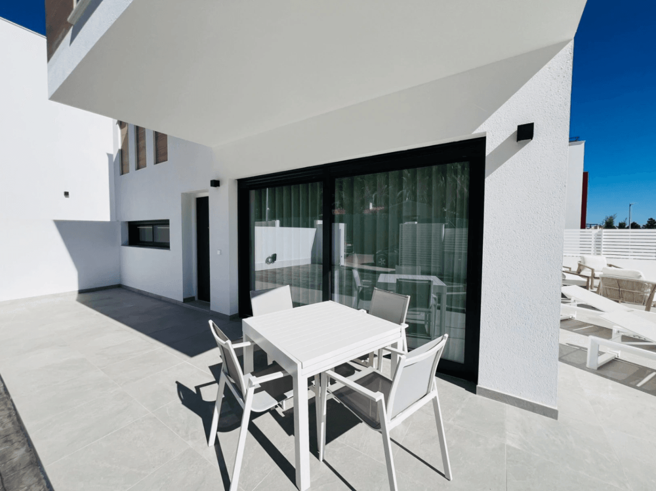 Contemporary villas recently built within walking distance of all amenities are for sale in Denia, Costa Blanca.