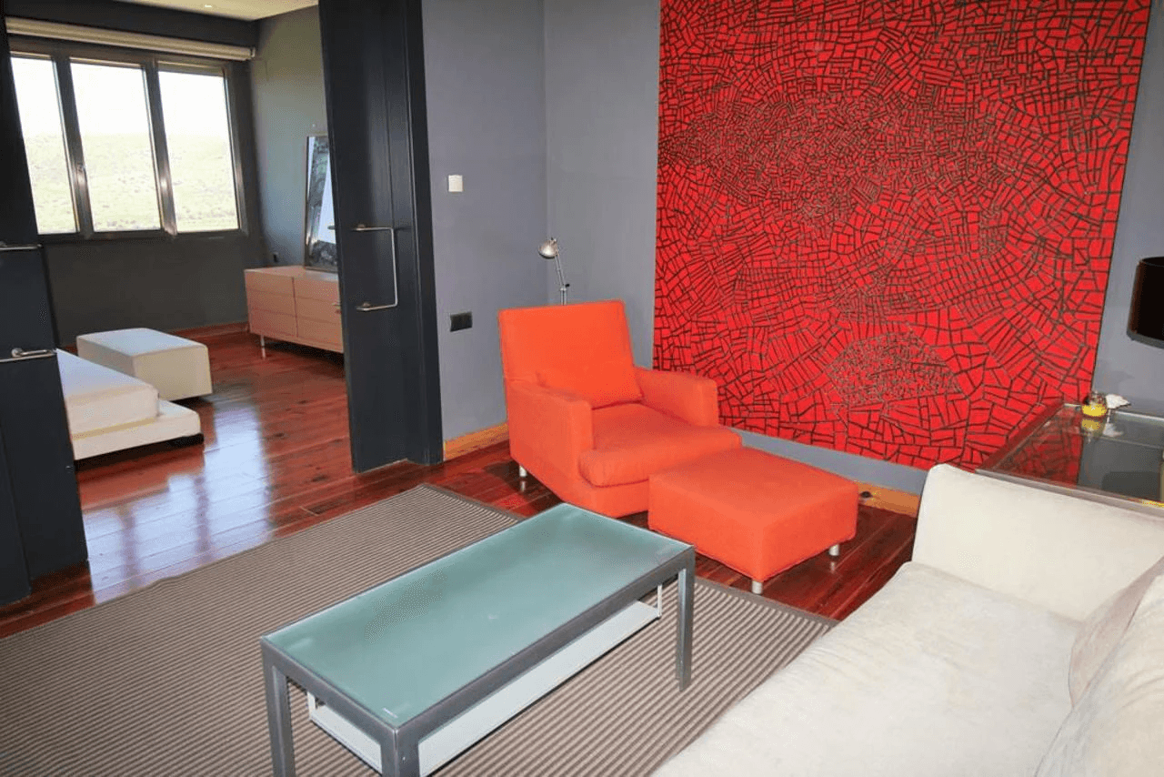 Een uitzonderlijke villa met een uniek ontwerp en op een prachtige locatie te koop in de Sella Golf, Pedreguer, Costa Blanca.