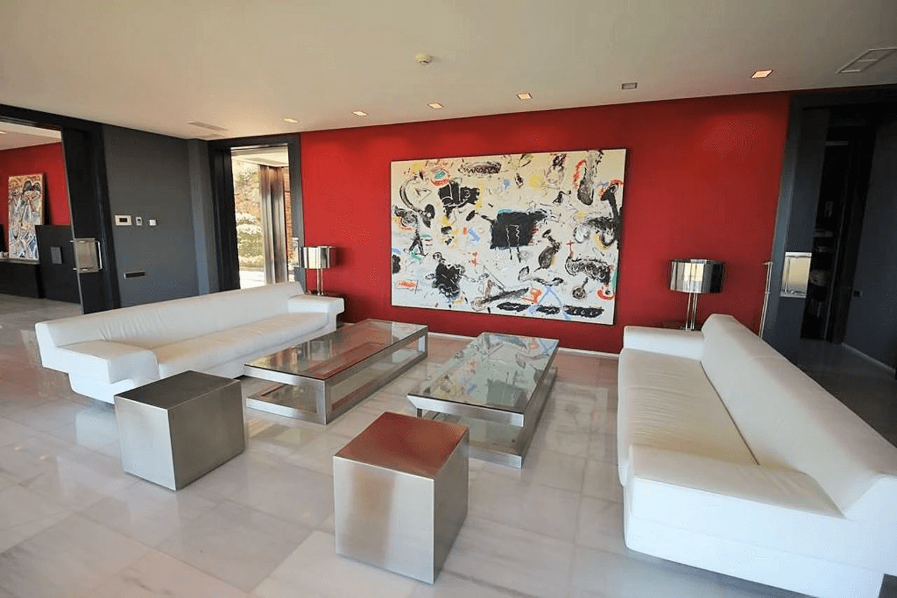 Een uitzonderlijke villa met een uniek ontwerp en op een prachtige locatie te koop in de Sella Golf, Pedreguer, Costa Blanca.