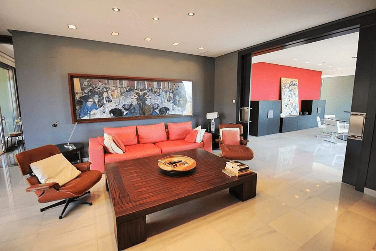 Een uitzonderlijke villa met een uniek ontwerp en op een prachtige locatie te koop in de Sella Golf, Pedreguer, Costa Blanca.
