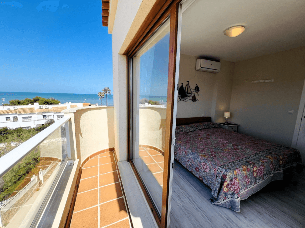 Mooi appartement op de beste locatie met uitzicht op zee in Denia, Costa Blanca.