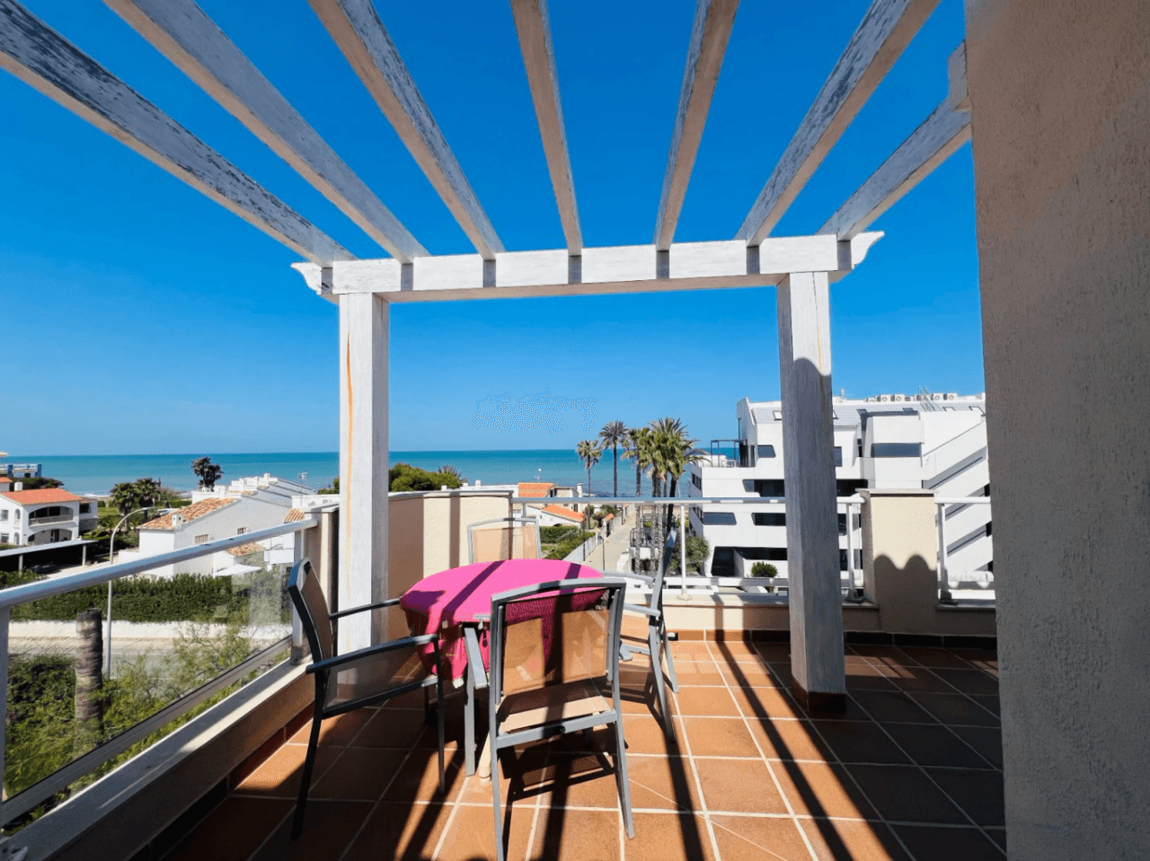 Mooi appartement op de beste locatie met uitzicht op zee in Denia, Costa Blanca.