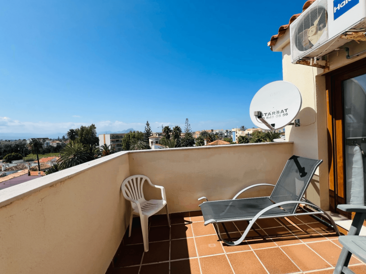 Mooi appartement op de beste locatie met uitzicht op zee in Denia, Costa Blanca.