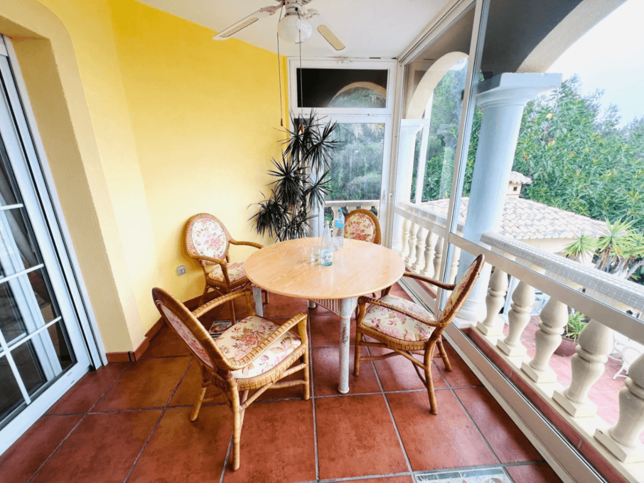 Klassieke Elegantie en Oneindige Horizon: Mediterraanse Villa met Dubbele Perceel en Zeezicht in La Sella Golf Resort, Pedreguer, Costa Blanca