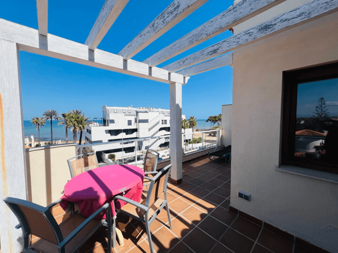 Mooi appartement op de beste locatie met uitzicht op zee in Denia, Costa Blanca.