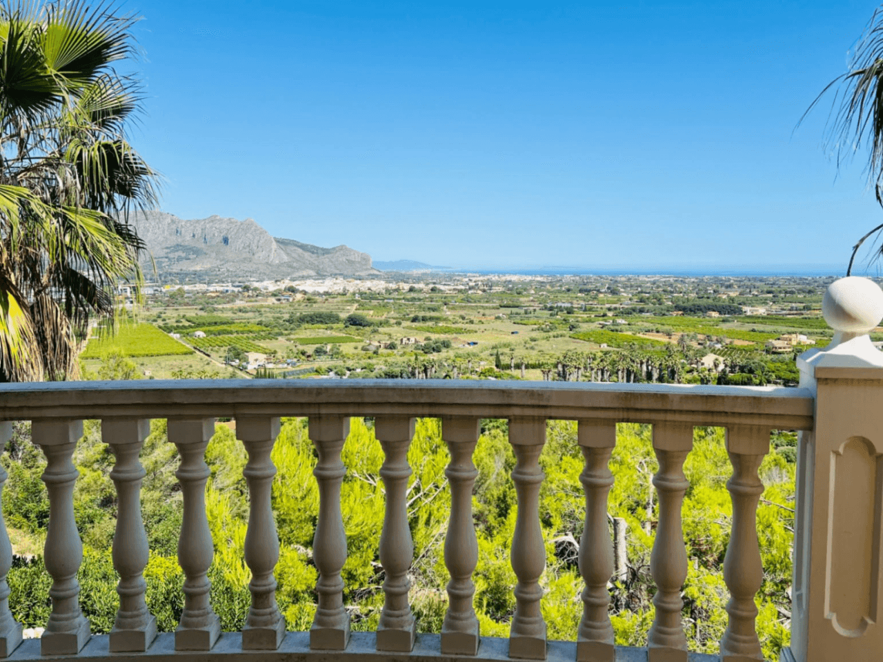 Stunning Villa with Panoramic Sea and Mountain Views for sale in La Sella Golf Resort, Pedreguer, Costa Blanca